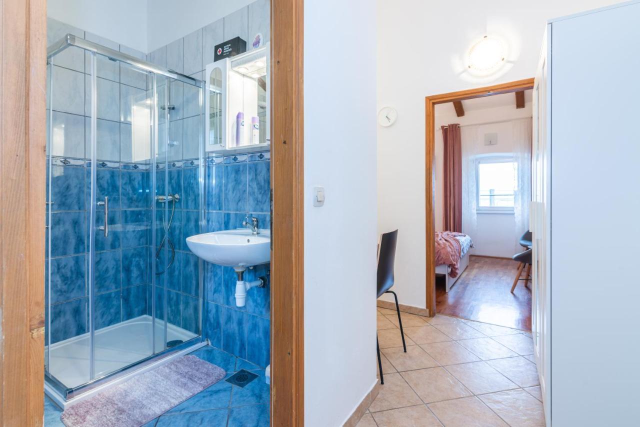 Apartment Gobac Ičići Eksteriør billede